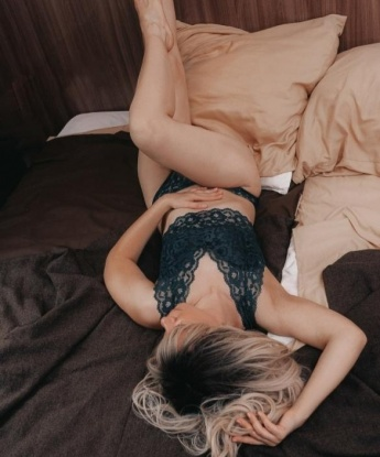 Проститутка Камилла